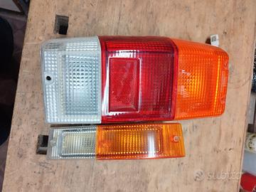 Nissan Vanette faro e freccia
