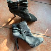 Stivaletto in camoscio grigio/verde n. 37