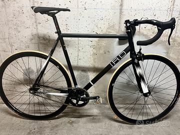 Bici a scatto fisso
