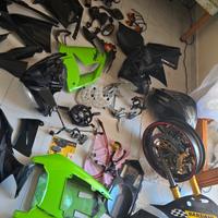 Diversi ricambi zx10r 2004/2005