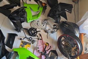 Diversi ricambi zx10r 2004/2005