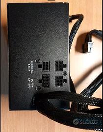 Alimentatore PC Corsair CX550M