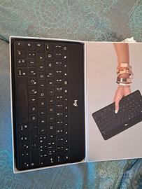 Tastiera ultrasottile logitech