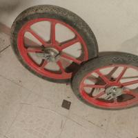 Ruote in lega ciclomotore da 16