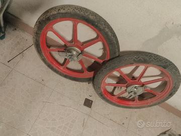Ruote in lega ciclomotore da 16