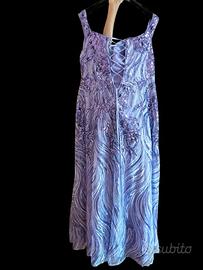 abito elegante con coprispalle 