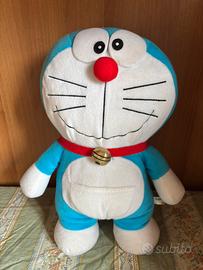 Peluche doraemon