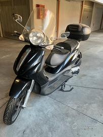 Piaggio Beverly 500