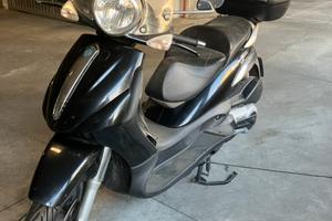 Piaggio Beverly 500