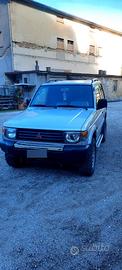 mitsubishi pajero 2.5 