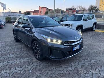 KIA XCeed 1.5 T-GDi 160 CV MHEV DCT Business