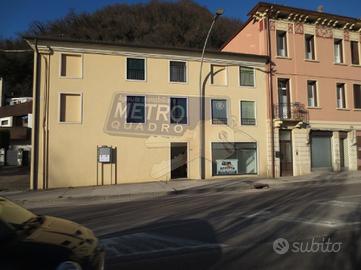 Rif.C/542| negozio piovene rocchette