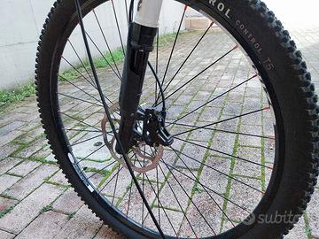 mtb cannondale carbonio 