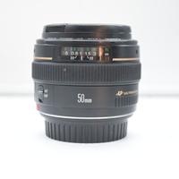 Canon EF 50mm f/1.4 USM
