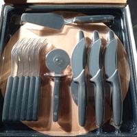 Set per pizza con piatto in legno e accessori