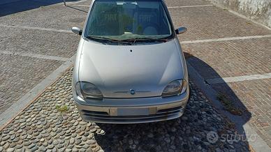 fiat 600 del 2007