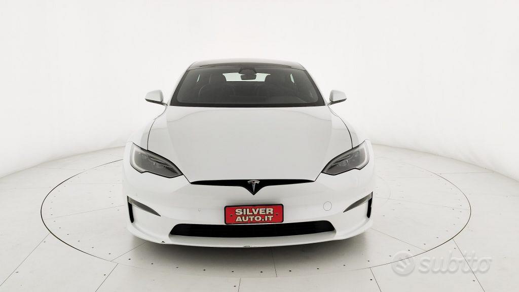 Tesla Model S 2023 photo 2