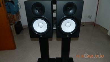 Yamaha HS8