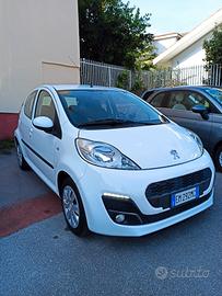 Peugeot 107 1.0 68CV 5p. Active 2Tronic Automatica