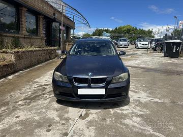 BMW - Serie 3 - 320d MSport