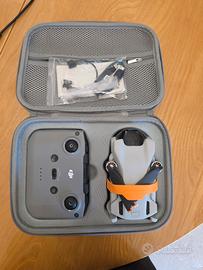 Drone DJI Mini 3 + RC-N1 Pari al nuovo