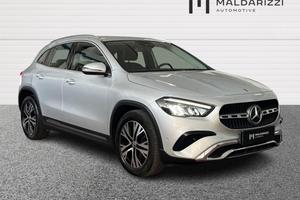 MERCEDES-BENZ GLA 200 d Progressive Advanced Plus