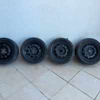 Cerchi e gomme