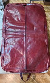 portaabiti in vera pelle