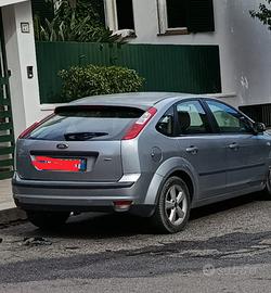 Ford Focus 1.6 tdi 90cv