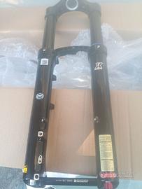 forcella 27.5" Suntour Aion36 ABS 140mm. Nuova
