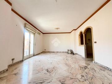 4 LOCALI A PALERMO