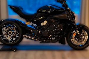 Ducati Diavel V4 - NUOVA