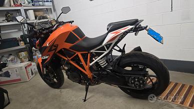KTM 1290 SUPERDUKE R 2014