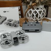Drone DJI con radiocomando e 3 batterie. Completo.