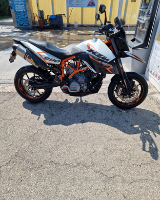 Ktm 990 smr 2011