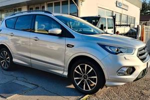 Ford Kuga 1.5 TDCI 120 CV S&S 2WD ST-Line