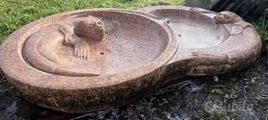 Fontana in marmo rosso verona