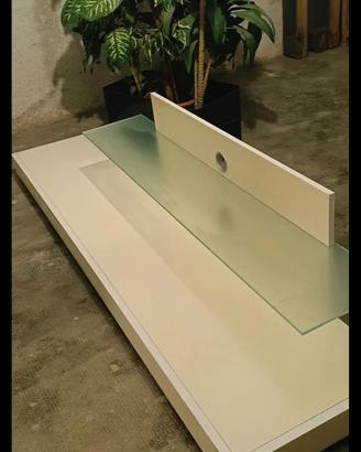 porta TV 