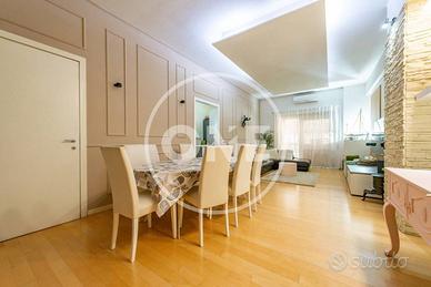 Appartamento di 153 m² con 4 locali a Roma