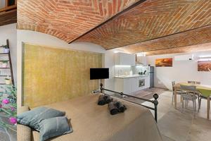 Monolocale con bagno in casa di campagna