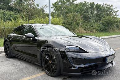 PORSCHE Taycan 4 Cross Turismo