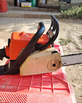 Motosega stihl 017