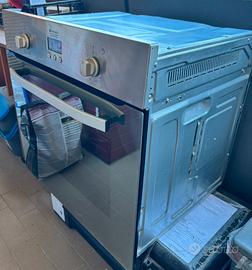 Forno ventilato hot point Ariston
