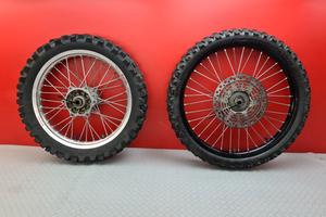 CERCHI CERCHIO SUZUKI RM 125 1992 1991 RM125 1990