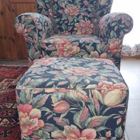 Poltrona con poggiapiedi