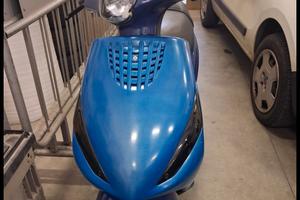 Piaggio zip