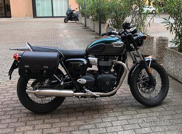 Moto Triumph bonneville T100 -2024