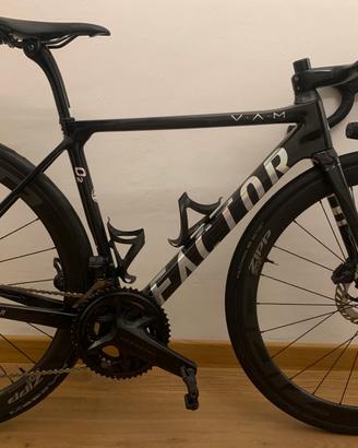 Factor taglia 49