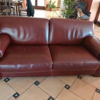Coppia di divani in cuoio bordeaux 