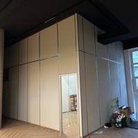 Pareti mobili ufficio - in vetro e legno